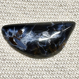 Kapussi pietersiitti  cabochon wB2