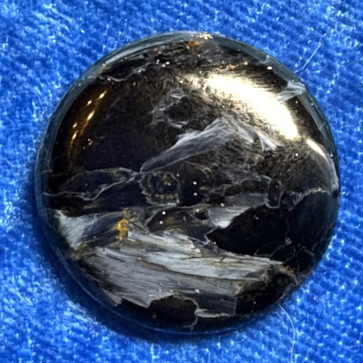 Kapussi pietersiitti cabochon w53