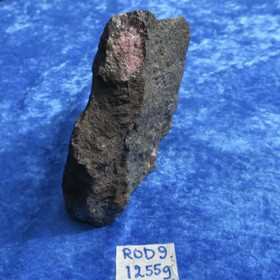Rodoniitti 1255g raakakivi, keräilykivi. Vittinki Suomi ROD9