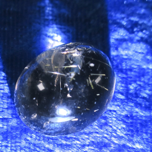 Kapussi rutiilikvartsi 17x20x11mm ovaali cabochon nro N