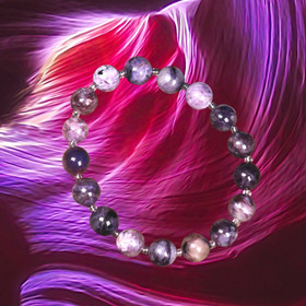 Rannekoru tsharoiitti 8mm, silikoninauhassa Ra2