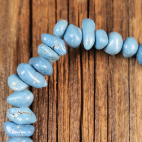 Magnesiitti turkoosivärjätty sipsihelmi irtohelmi