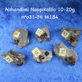 Almandiini granaatti raaka 10-20g nro31-36 Nappikallio Hi184 Valitse