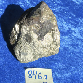 Magnetiitti, pyriitti 846g Suomi Hi195B