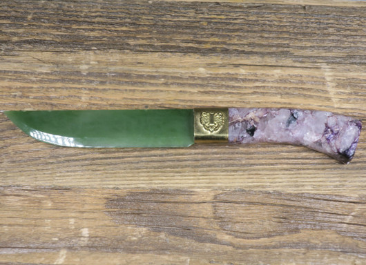 Jalokivipuukko 19cm,  tsharoiittikahva nefriittiterä 