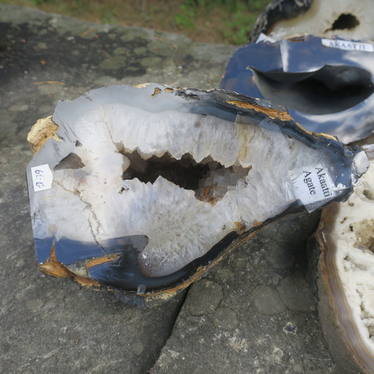 Akaattigeodi iso 3,8kg nro 61G