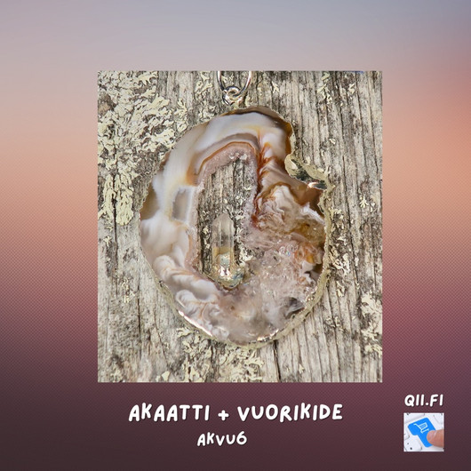 Riipus akaattisiivu, jonka keskellä vuorikide nro AKVU6
