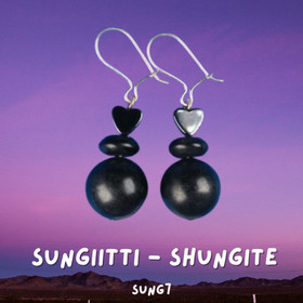 Sungiitti korvakorut joissa hematiittisydän SUNG7