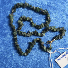 Helmet smaragdi 45cm