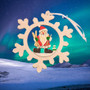 Joulukoriste joulupukki lumihiutaleessa, puuta