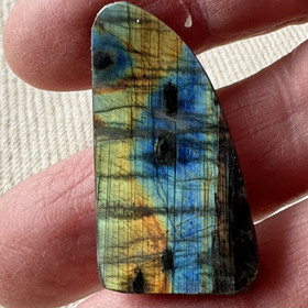 Spektroliitti kapussi. Ylämaa KSP55