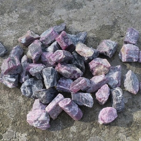 Rubelliitti kide Suomi Hi106. Valitse koko 1-40g