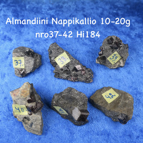 Almandiini granaatti raaka 10-20g nro37-42 Nappikallio Hi184 Valitse