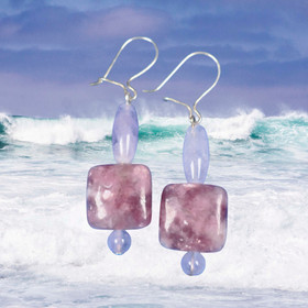 Korvakorut lepidoliitti ja ametisti LAILA