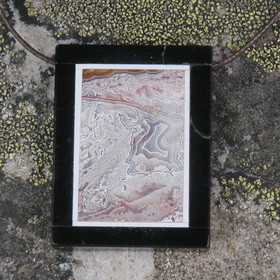 Riipus valtamerijaspis  3x4cm porattu nro 4