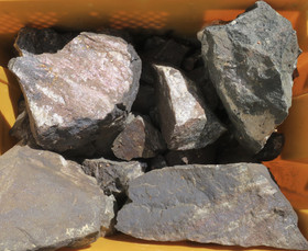 Rodoniitti raakapaloja 5kg erissä randomina tukkuhintaan. Vittinki 