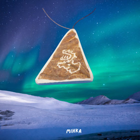 Riipus poronsarvi kaiverrettu kolmio MIHKA