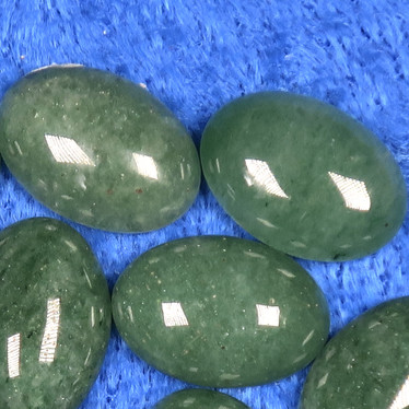 Kapussi aventuriini, vihreä 10x14mm