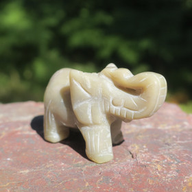 Kivieläin harmaa akaatti elefantti 