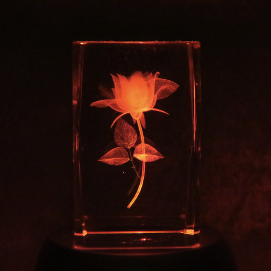 Kristallikuutio 6cm ruusu