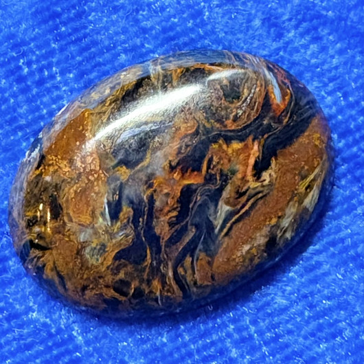 Kapussi pietersiitti cabochon w23