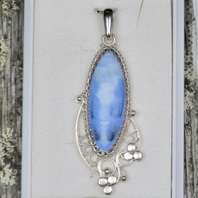 Riipus filigraani emalikoru sininen maisema