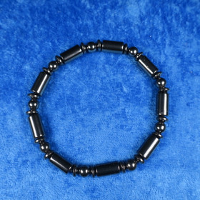 Rannekoru magneettinen hematiitti. Valitse koko 18 tai 20cm