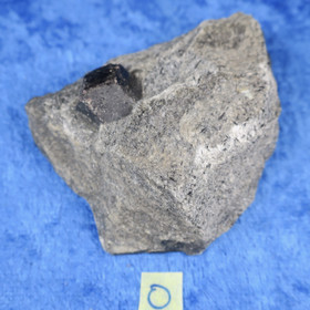 Almandiini granaatti 86g 65x50x25mm Nappikallio Hi184o