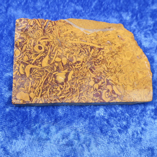  Limoniitti siivu ruskeankirjava 60g 70x46x8mm Hi147a 