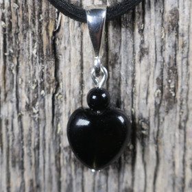 Riipus onyksi pieni sydän