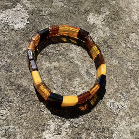 Rannekoru meripihka, monivärinen 10x10mm neliöitä, 18cm