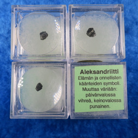 Aleksandriitti raaka, harvinainen!