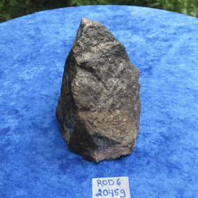 Rodoniitti 2045g raakakivi, keräilykivi. Vittinki Suomi ROD6