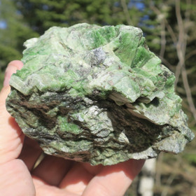Kromidiopsidi 1286g raakakivi Outokumpu Hi52T