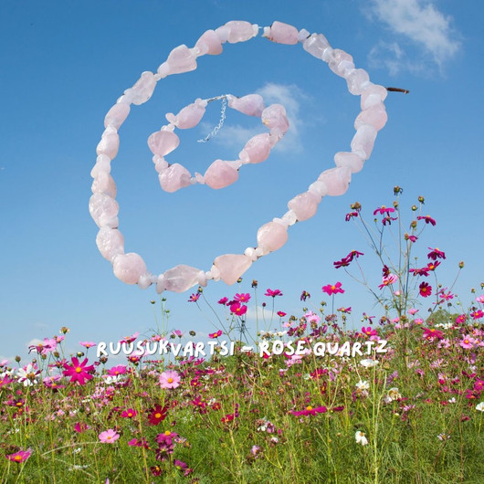 Helmet ruusukvartsi 70cm raakakiviä Rose7