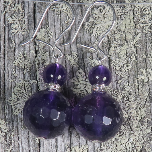 Korvakorut ametisti viistehiottu zirkonikoristein 12Z6 VIVIAN