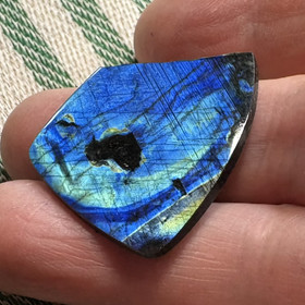 Spektroliitti kapussi. Ylämaa KSP71