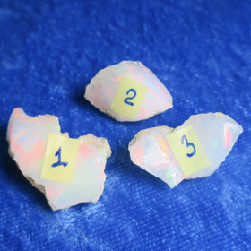 Jalo-opaali raakapalat. Valitse koko 0,4-2,8g Hi126c