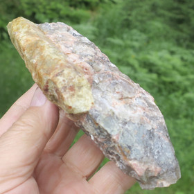 Pegmatiitti berylli ym 570g Suomi Hi95-34