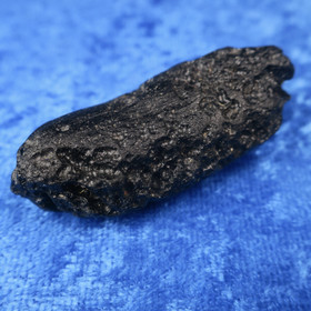 Tektiitti musta 21g  jj25