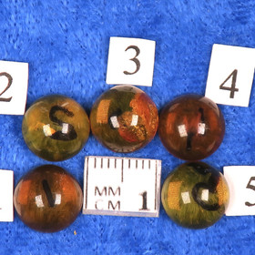 Kapussi meripihka 10mm pyöreä cabochon. Valitse valikosta