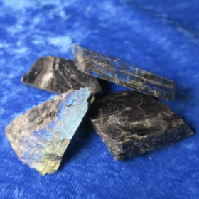 Spektroliitti kide 5-10g Ylämaa Suomi Hi53S