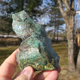 Aventuriini vihreä raaka  283g  Luosto Suomi Hi149D