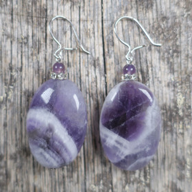 Korvakorut ametistikvartsi kookkaat zirkonikoristein ASTA3