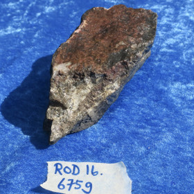 Rodoniitti 675g raakakivi, keräilykivi. Vittinki Suomi ROD16