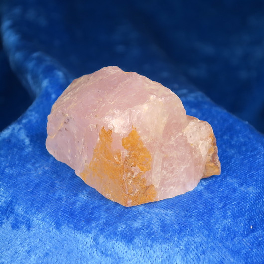 Ruusukvartsi raakapaloja 5kg erissä tukkuhintaan. Torro Suomi 