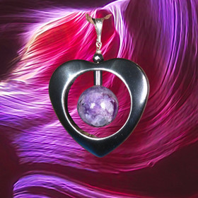 Riipus tsharoiitti ja hematiittisydän nro18