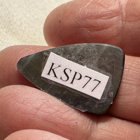 Spektroliitti kapussi. Ylämaa KSP77