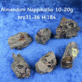 Almandiini granaatti raaka 10-20g nro31-36 Nappikallio Hi184 Valitse