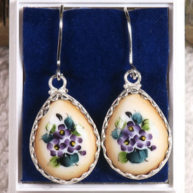 Korvakorut filigraani emalikoru lilat orvokit CL9